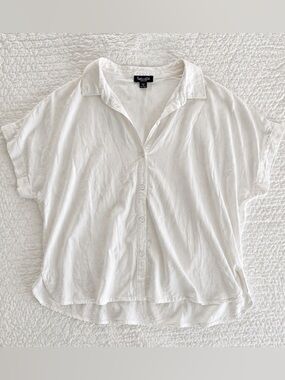 Splendid White Casual Button-Down Relaxed Shirt